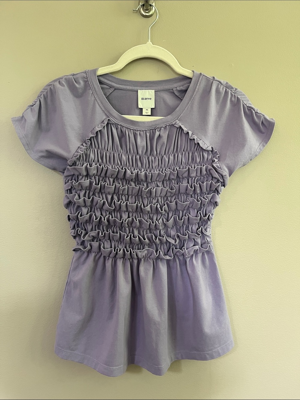 Maeve Smocked Ruffle Short Sleeve Top in lilac size XS